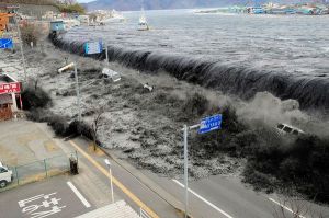 Japan-earthquake-tsunami-nuclear-unforgettable-pictures-wave_33291_600x450 Japan-earthquake-tsunami-nuclear-unforgettable-pictures-wave_33291_600x450