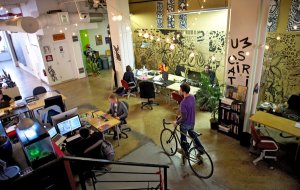 05OFFICE_SPAN-articleLarge-v2 05OFFICE_SPAN-articleLarge-v2